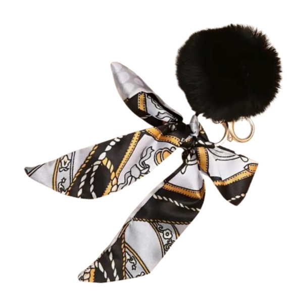 KEY FOB/ KEY CHAIN - EASY TO DECORATE YOUR PURSE - CHAIN CLIPS ON - BRAND NEW - Picture 3 of 4